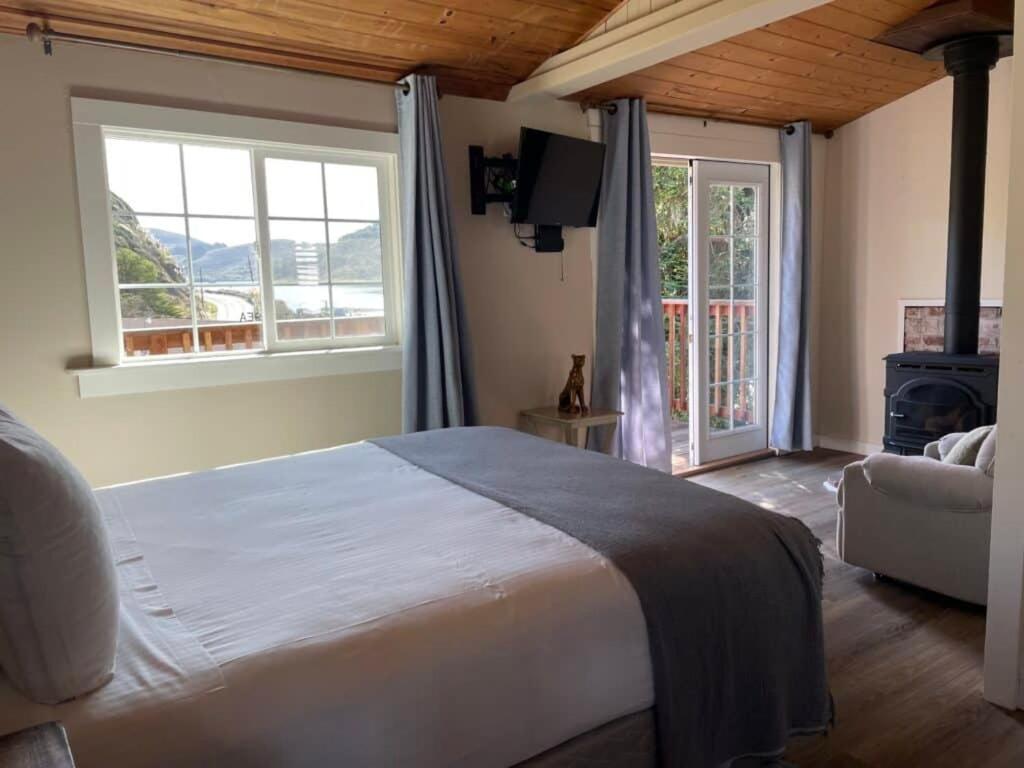 Jenner Inn Стая снимка