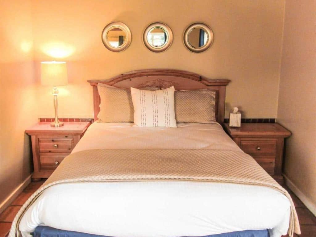 Jenner Inn Стая снимка
